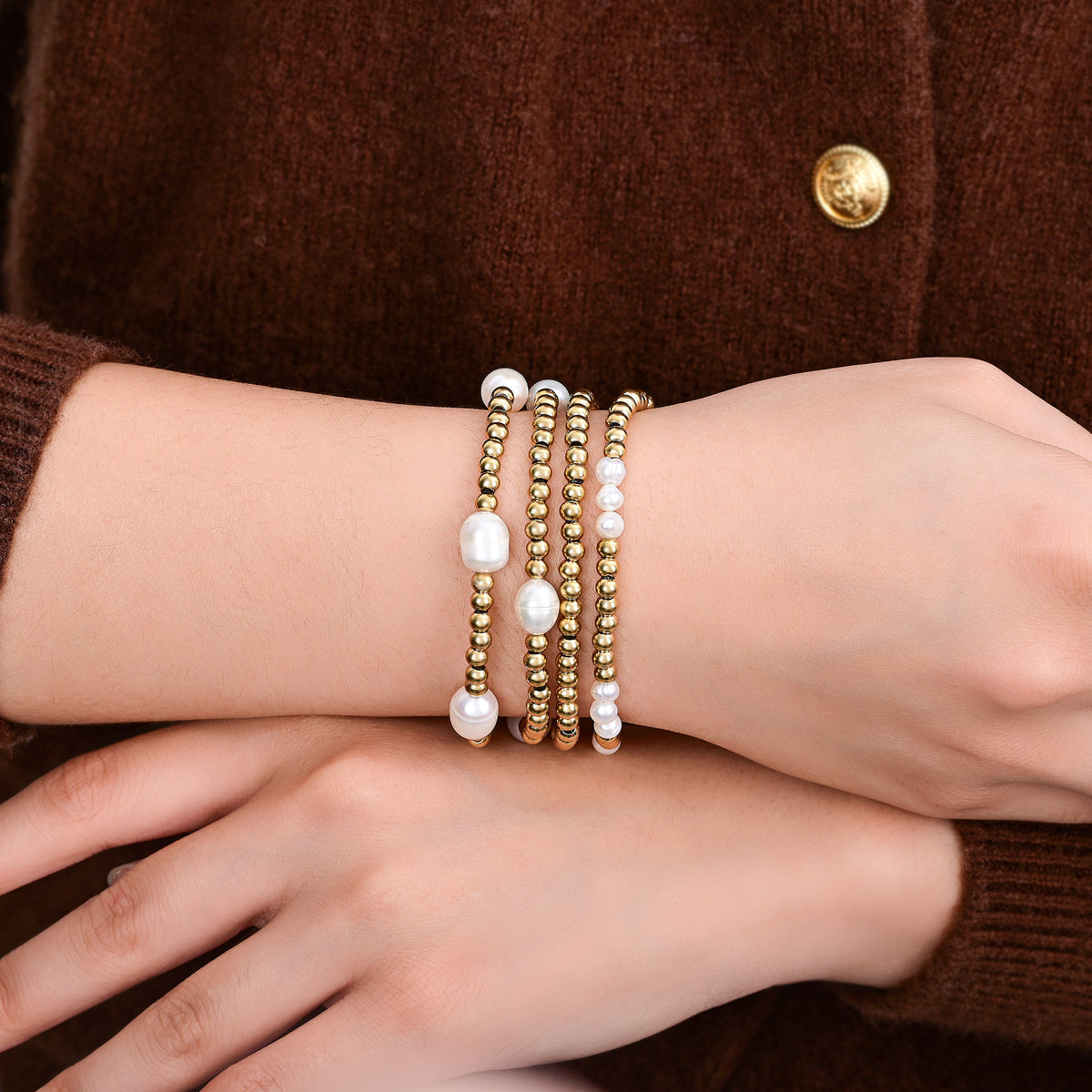 Conjunto de Pulsera de Oro y Perlas