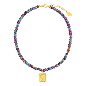 Collar de burbujas con inicial de gema vibrante