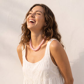 Collar grueso de cuarzo rosa Dream Blush