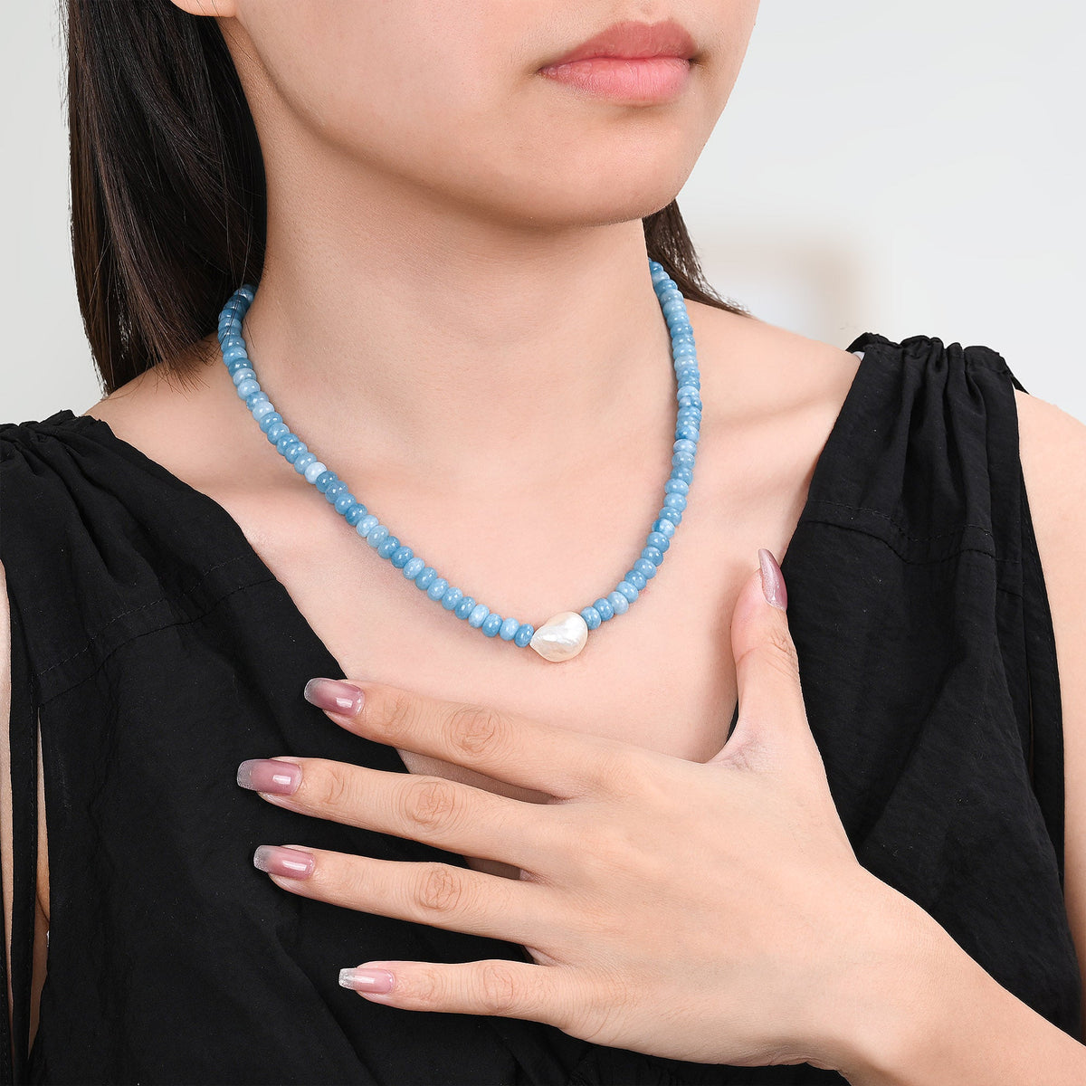 Collar de perlas Jade Blossom