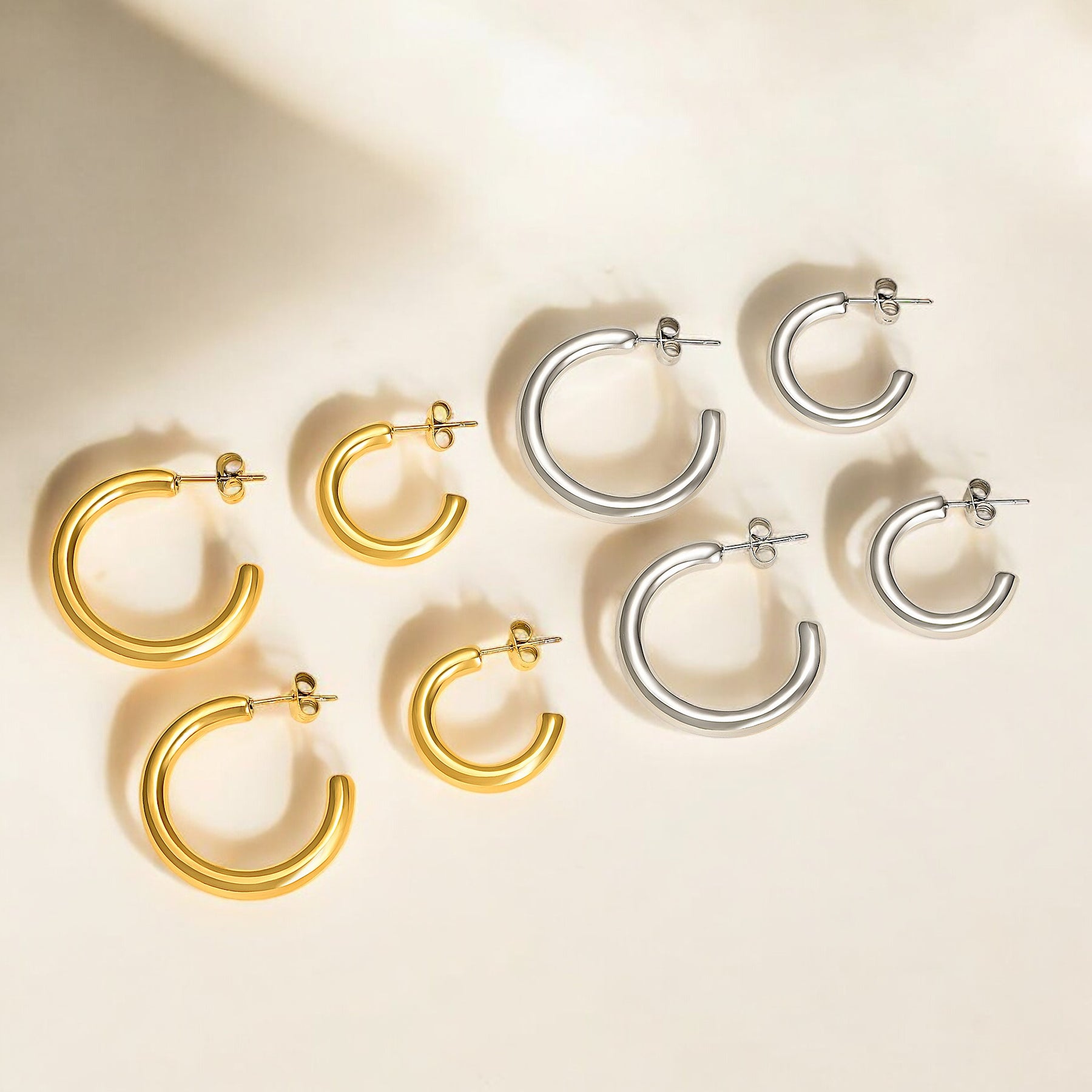 Aros de lujo elegantes