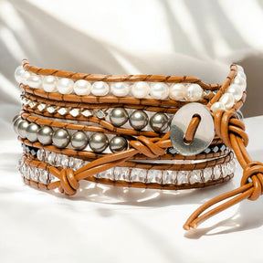 Exquisita pulsera envolvente de hematita